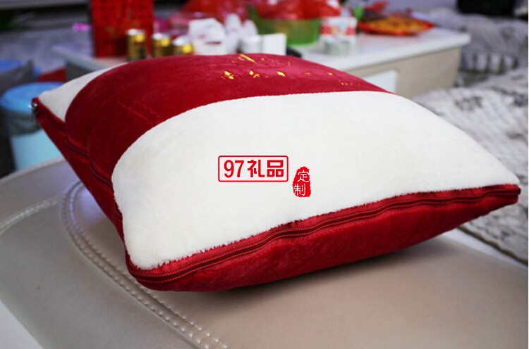 車(chē)載辦公室植絨抱枕被靠枕紀(jì)念品定制禮品
